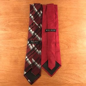 Lot of 2 Axcess Shelf-Pull Ties